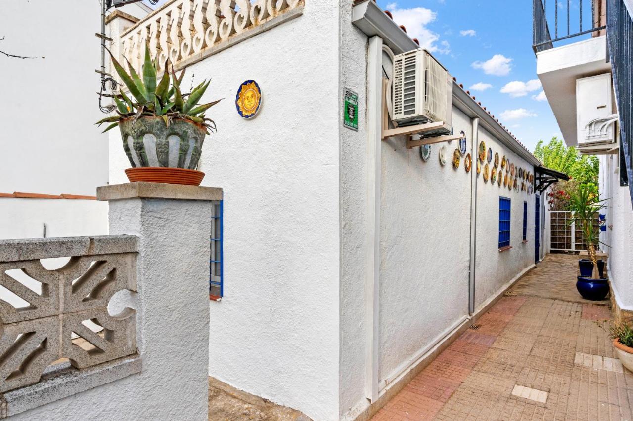 Welcs Casa 077 Emp Cerca Del Mar Villa Empuriabrava Exterior photo